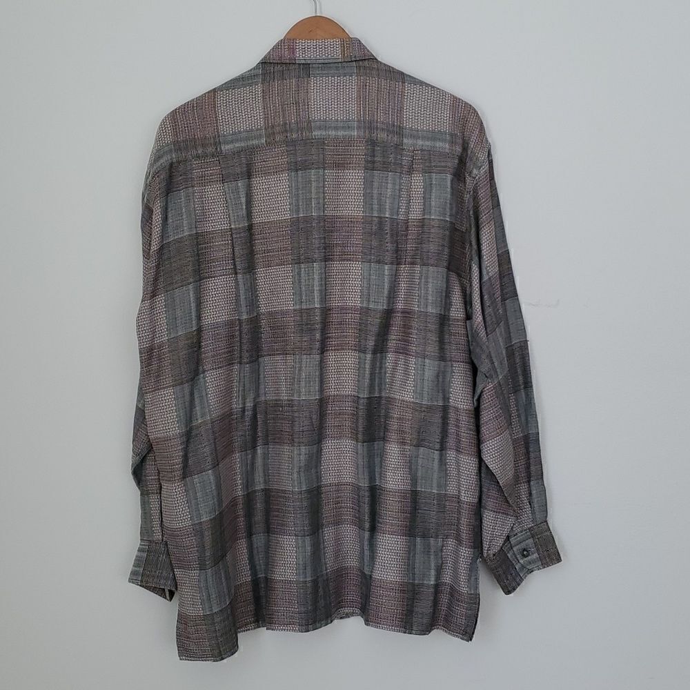 Mondo | Casual Button-down - image 8